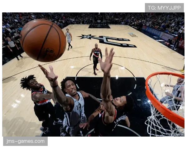 圣埃蒂安边路进攻频频发威，球队状态回暖值得关注