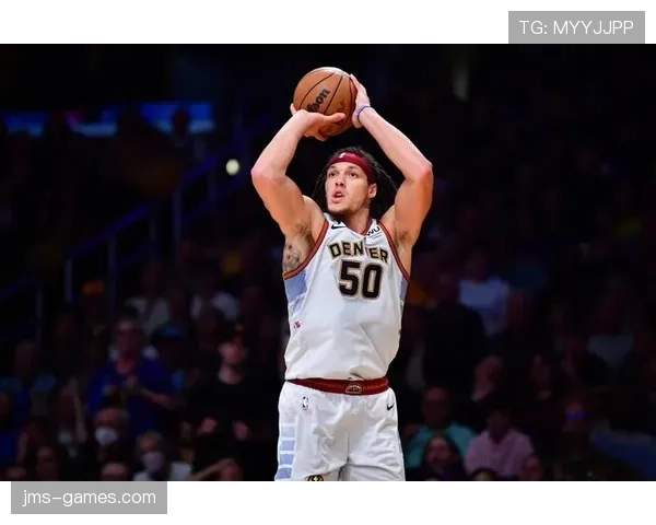 戈登精准挡拆助攻提升火箭关键回合得分效率